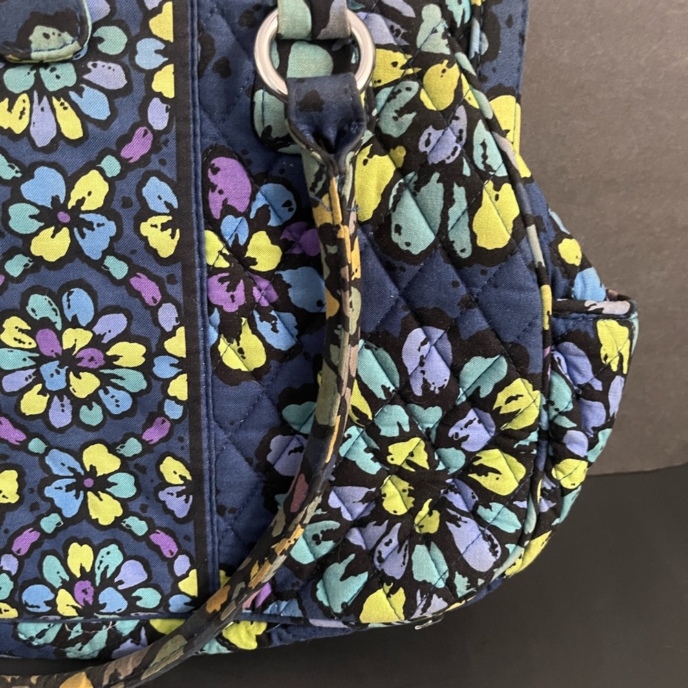Vera Bradley Frame Indigo Pop Retired Pattern - Picture 7 of 13